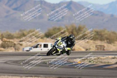 media/Dec-07-2025-CVMA (Sun) [[3e7d2de5dc]]/Race 15-Amateur Formula Open/